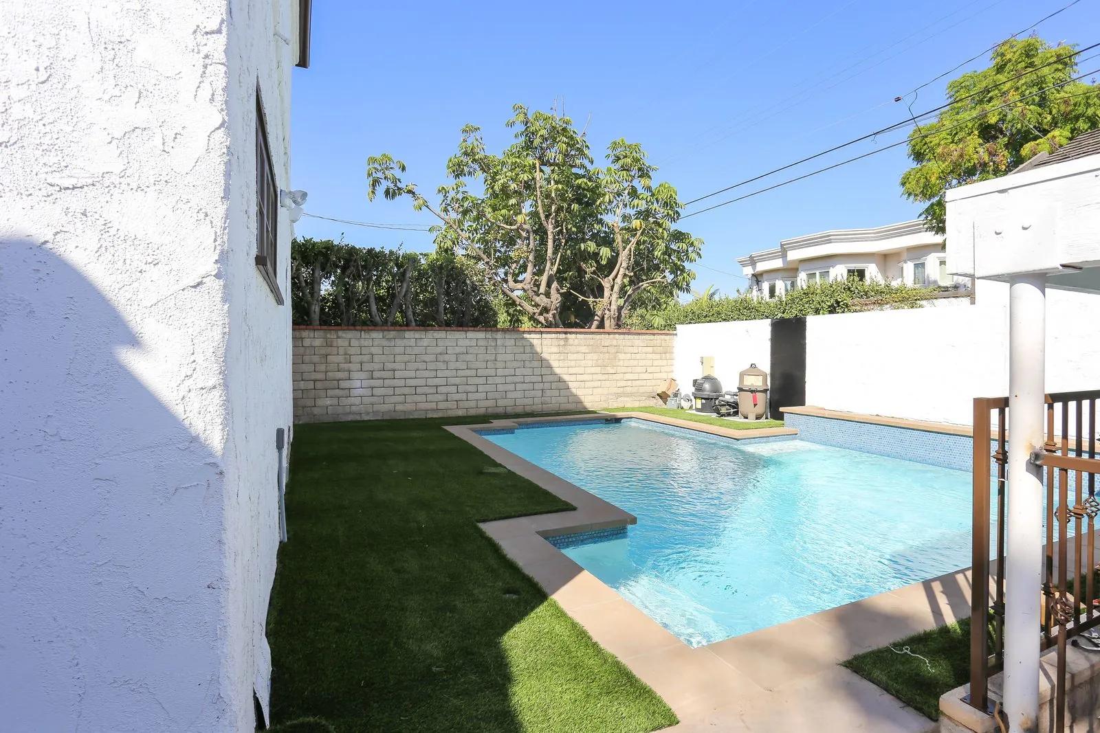 Backyard & Outdoor